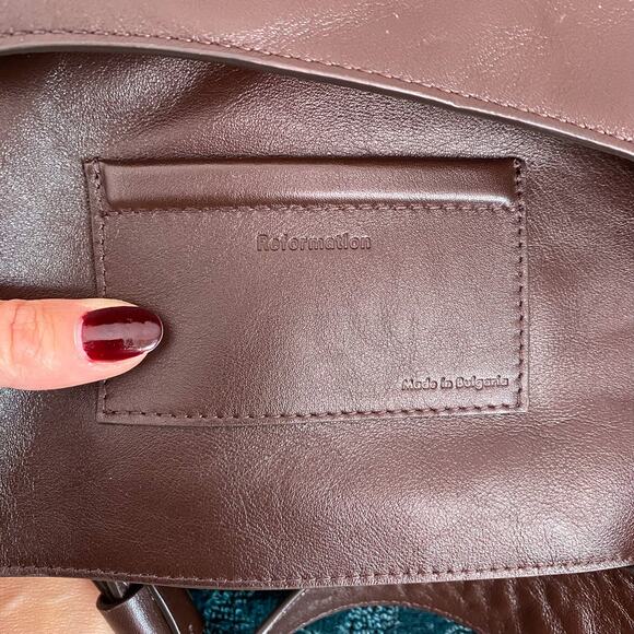 Reformation Medium Vittoria Tote Bag in Tobacco Leather - Picture 7 of 7